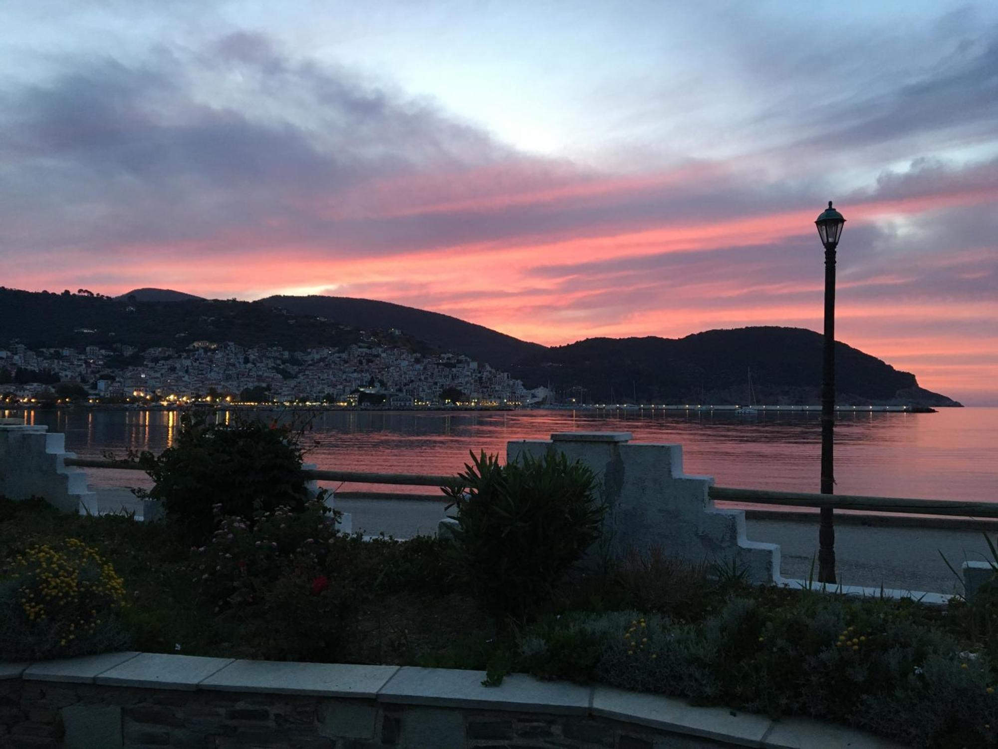 Del Sol Skopelos Ngoại thất bức ảnh